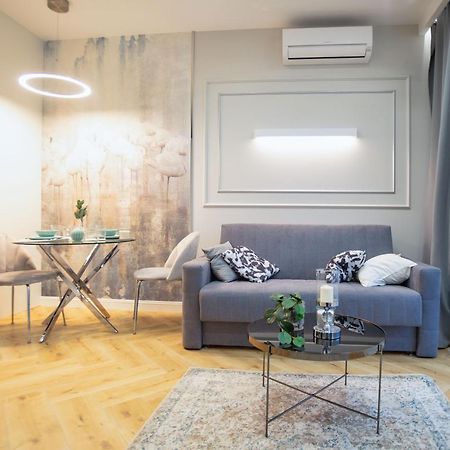 Targowa Bright Studio By Sofija Varšava Exteriér fotografie