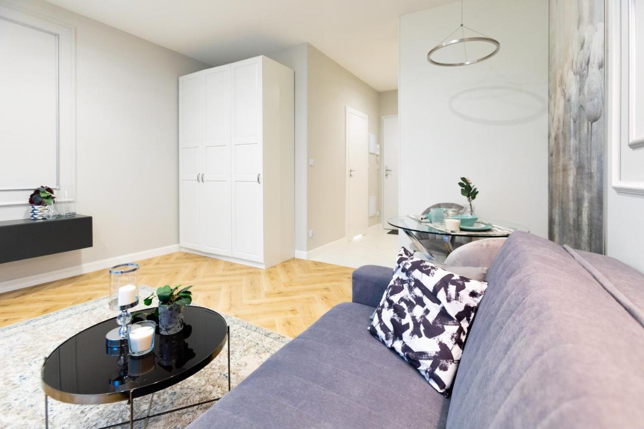 Targowa Bright Studio By Sofija Varšava Exteriér fotografie